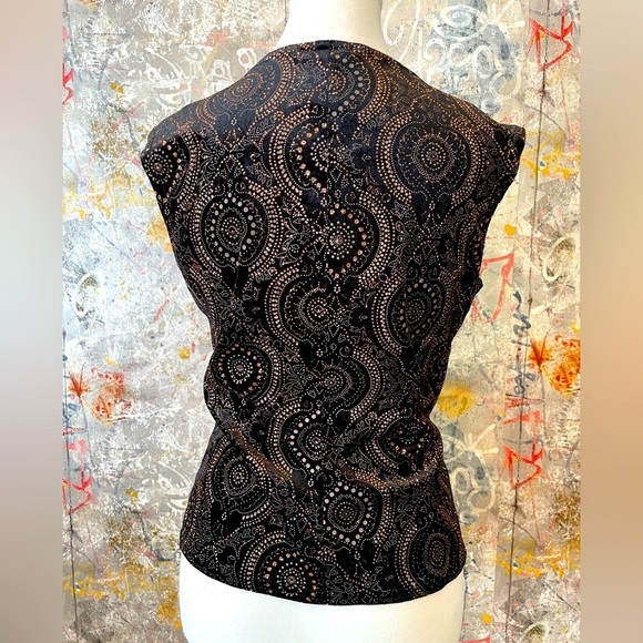 Super Sparkly ONYX NITE Black & Bronze Scoop Neck Top. - Picture 2 of 10